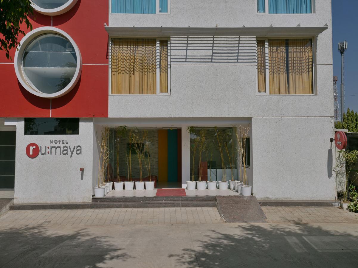 Oyo 963 Hotel Rumaya Ujjain Exterior foto